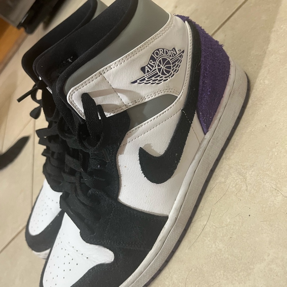 Jordan Black White Purple Athletic Shoes